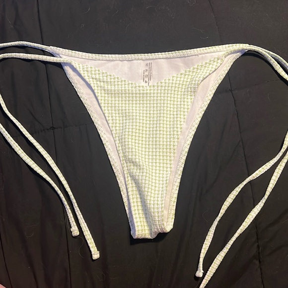 bikini bottoms size small from shein - Picture 1 of 4